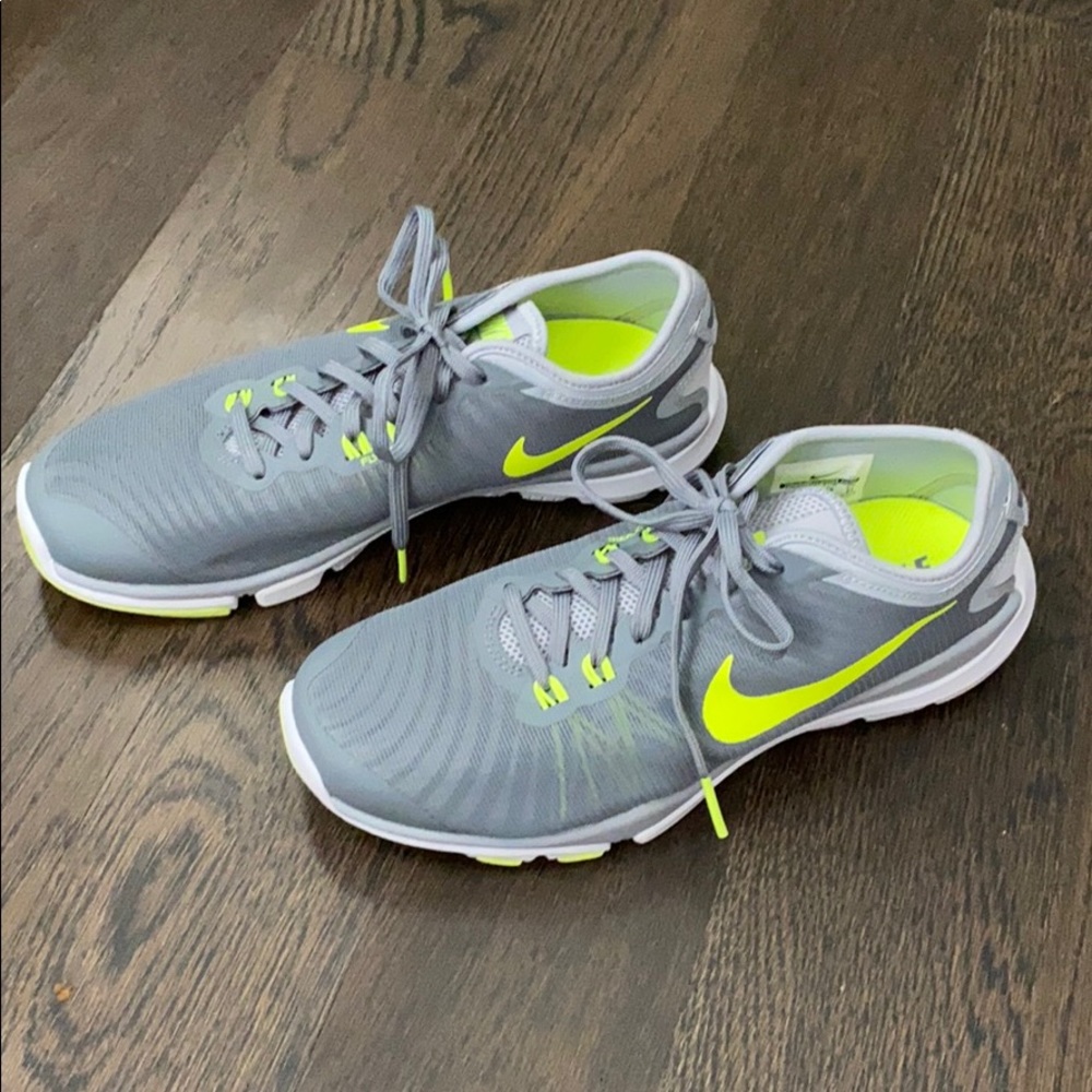 Nike Sneakers